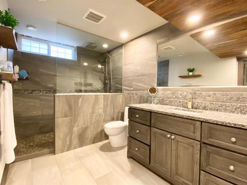 48 Ravine Drive, Whitecourt, AB - Indoor Photo Showing Bathroom