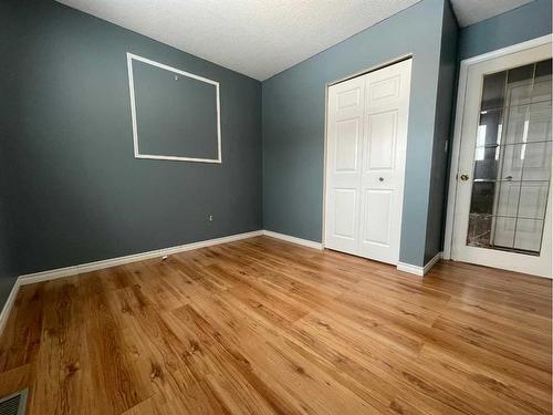 16 Centenial Crescent, Swan Hills, AB - Indoor Photo Showing Other Room