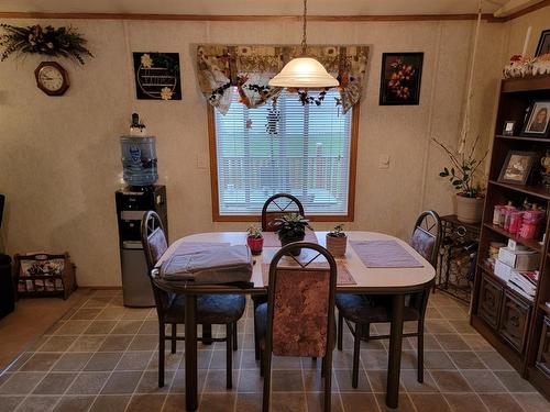 207 4A Street, Fox Creek, AB - Indoor Photo Showing Dining Room