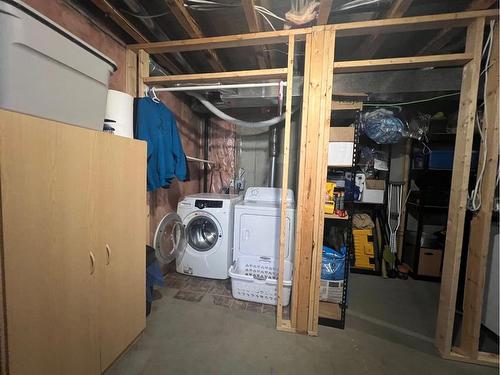 7 Merrifield Place, Whitecourt, AB - Indoor Photo Showing Laundry Room