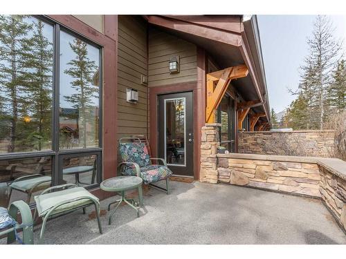 215-107 Armstrong Place, Canmore, AB - Outdoor