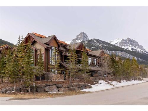 215-107 Armstrong Place, Canmore, AB - Outdoor