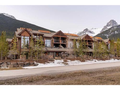 215-107 Armstrong Place, Canmore, AB - Outdoor With Facade