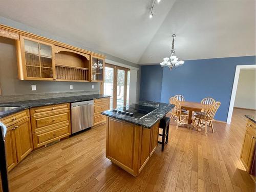 6701 15 Avenue, Edson, AB - Indoor Photo Showing Kitchen With Stainless Steel Kitchen With Double Sink