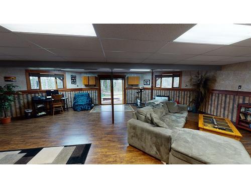 26 124062 Township Road 593A, Rural Woodlands County, AB - Indoor