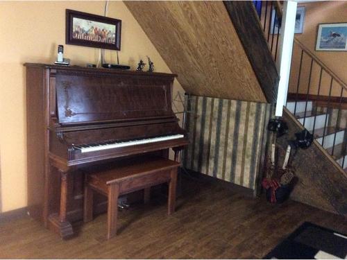 26 124062 Township Road 593A, Rural Woodlands County, AB - Indoor Photo Showing Other Room