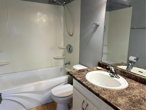23 Sandy Drive, Whitecourt, AB - Indoor Photo Showing Bathroom