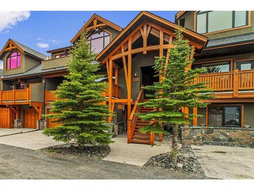 108-702 4Th Street, Canmore, AB - Outdoor