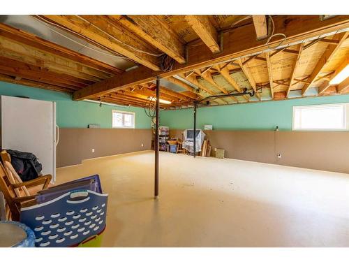 4705 Mountain Road, Brule, AB - Indoor Photo Showing Basement