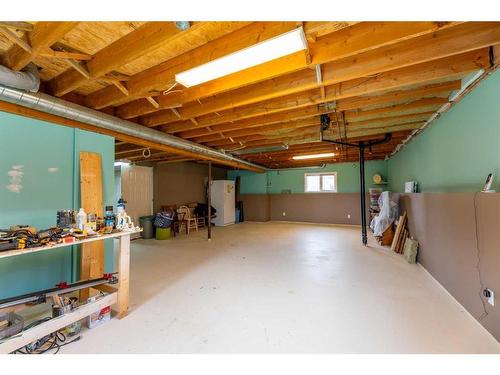4705 Mountain Road, Brule, AB - Indoor Photo Showing Basement