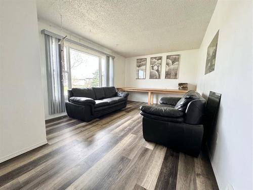 5308 47 Street, Whitecourt, AB - Indoor Photo Showing Living Room