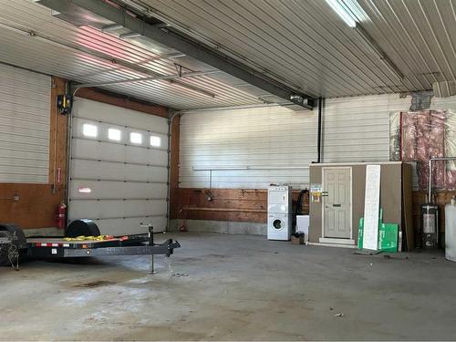 111080 Flats Road, Rural Woodlands County, AB - Indoor Photo Showing Garage