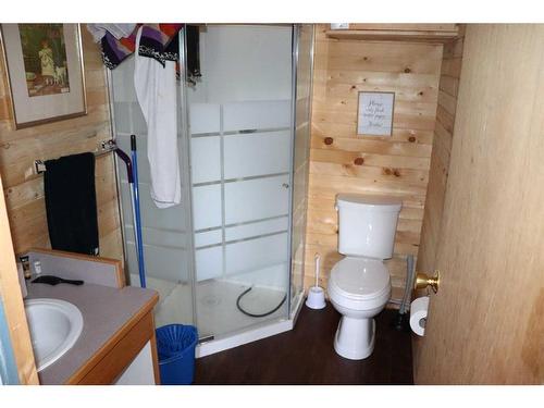 54132A Hwy 751, Rural Yellowhead County, AB - Indoor Photo Showing Bathroom