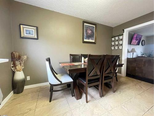 55 Hillside Crescent, Swan Hills, AB - Indoor Photo Showing Dining Room