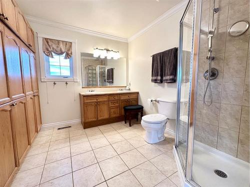 14 Park Circle, Whitecourt, AB - Indoor Photo Showing Bathroom