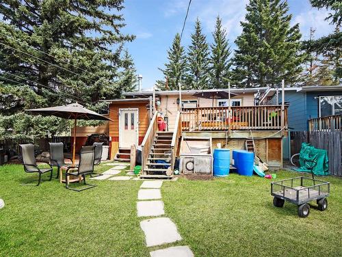 228 17Th Street, Canmore, AB - Outdoor