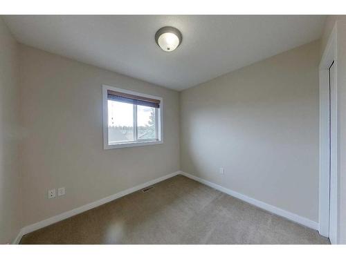 10-1616 41 Street, Edson, AB - Indoor Photo Showing Other Room