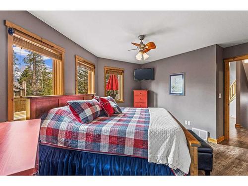 104 Silvertip Ridge, Canmore, AB - Indoor Photo Showing Bedroom