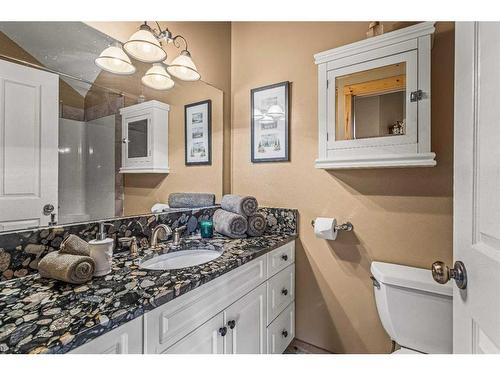 104 Silvertip Ridge, Canmore, AB - Indoor Photo Showing Bathroom