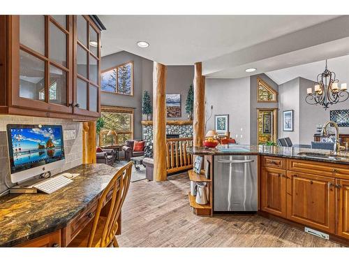 104 Silvertip Ridge, Canmore, AB - Indoor Photo Showing Kitchen