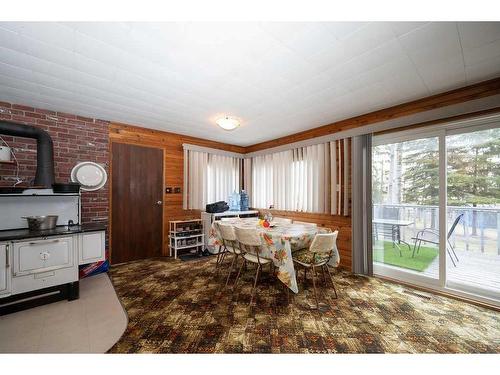 318 Carefoot Street, Rural Athabasca County, AB - Indoor Photo Showing Dining Room