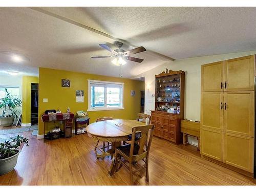 17322 Township Rd 542, Rural Yellowhead County, AB - Indoor Photo Showing Dining Room