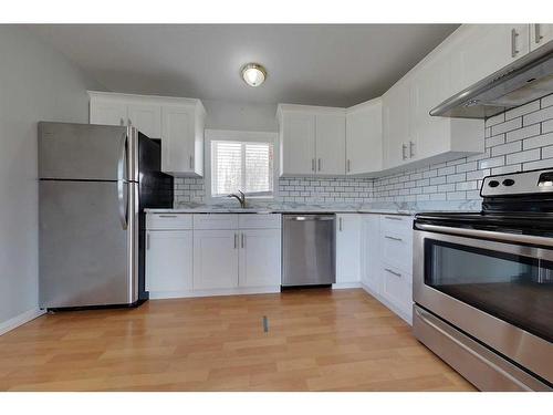 2505 Raspberry Lane, Wabasca, AB - Indoor Photo Showing Kitchen With Upgraded Kitchen