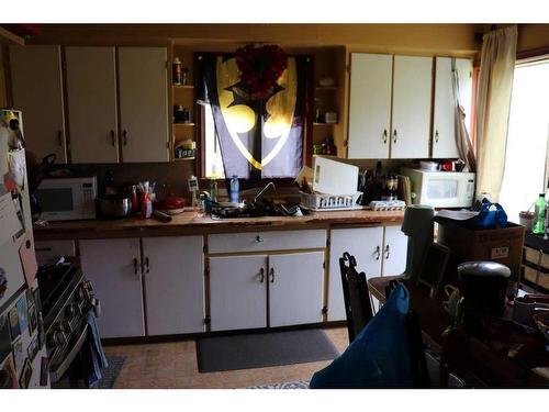 4723 5 Avenue, Edson, AB - Indoor Photo Showing Kitchen