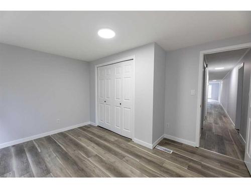 230 Moberly Drive, Hinton, AB - Indoor Photo Showing Other Room