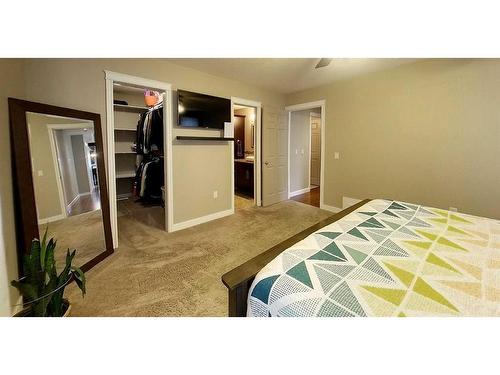 1613 41A Street, Edson, AB - Indoor Photo Showing Bedroom