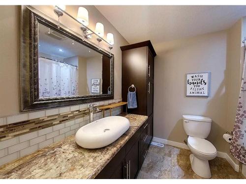 1613 41A Street, Edson, AB - Indoor Photo Showing Bathroom