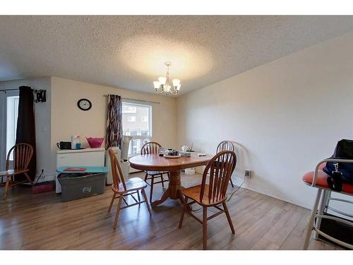 109-201 12 Avenue Sw, Slave Lake, AB - Indoor Photo Showing Dining Room
