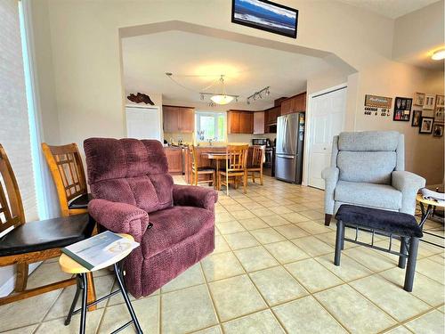 5 Heron Drive, Rural Barrhead No. 11, County Of, AB - Indoor Photo Showing Living Room