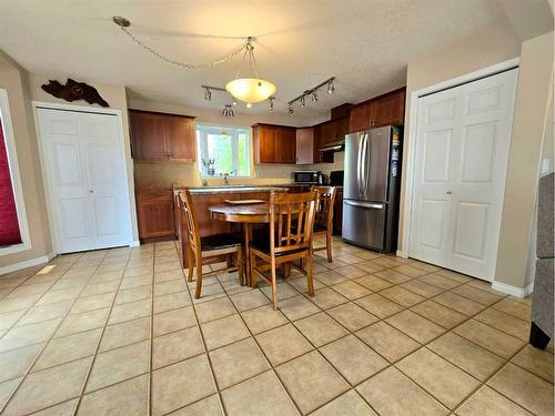 5 Heron Drive, Rural Barrhead No. 11, County Of, AB - Indoor