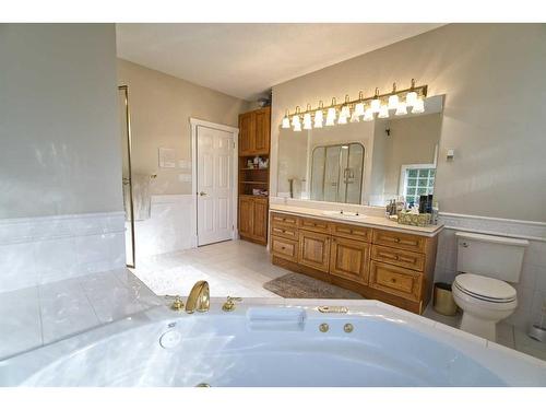 30 Ravine Drive, Whitecourt, AB - Indoor Photo Showing Bathroom