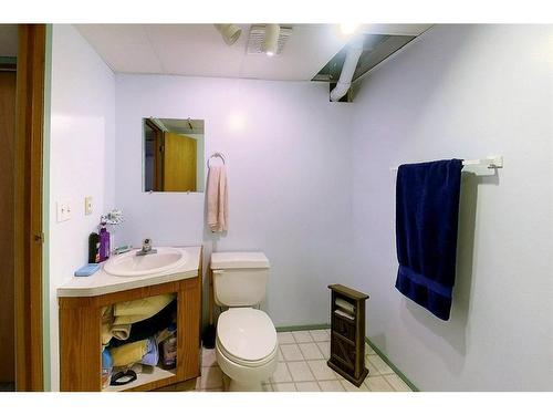 5114 49 Ave, Robb, AB - Indoor Photo Showing Bathroom