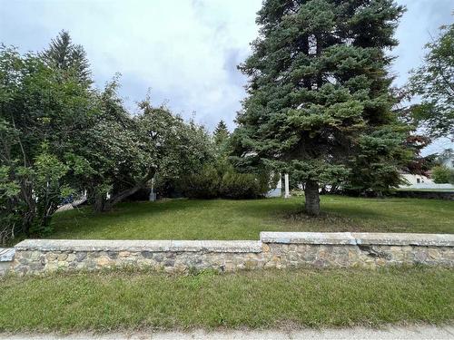 1002 50 Street, Edson, AB - Outdoor