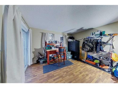 5435 15 Avenue, Edson, AB - Indoor