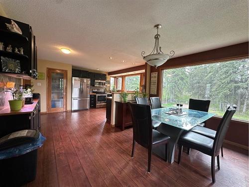 123083 Township Road 593A, Rural Woodlands County, AB - Indoor Photo Showing Dining Room