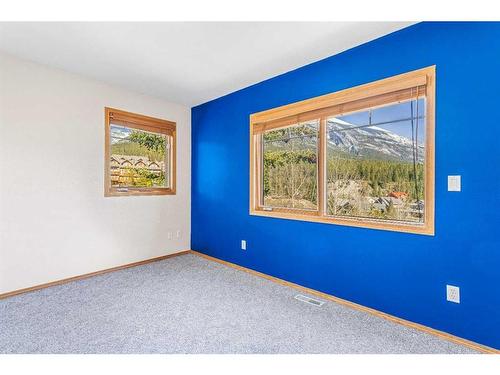 102-901 Benchlands Trail, Canmore, AB - Indoor Photo Showing Other Room