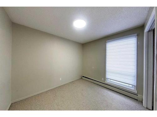 4510 8A Avenue, Edson, AB - Indoor Photo Showing Other Room