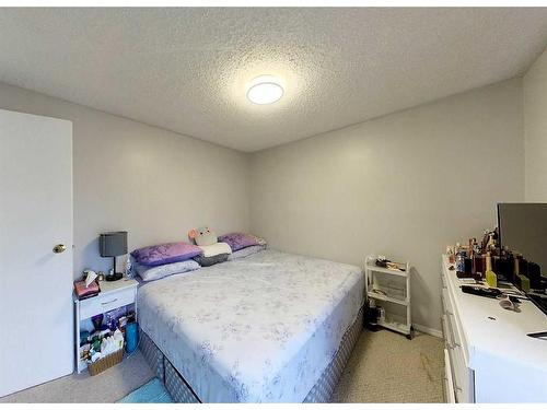 4510 8A Avenue, Edson, AB - Indoor Photo Showing Bedroom