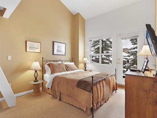 30 Antelope, Banff, AB - Indoor Photo Showing Bedroom