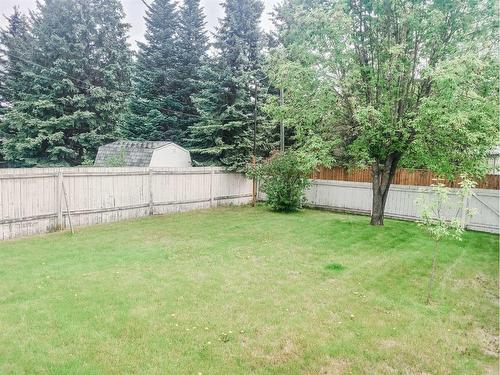 471 71 Street, Edson, AB - Outdoor With Backyard