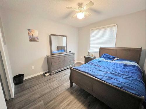 4513 Spruce Avenue, Boyle, AB - Indoor Photo Showing Bedroom