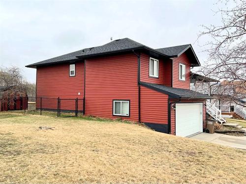 4513 Spruce Avenue, Boyle, AB - Outdoor With Exterior