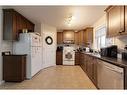 201A & 201B 7 Street Ne, Slave Lake, AB  - Indoor Photo Showing Kitchen 