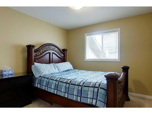 47 Springwood Drive Ne, Slave Lake, AB - Indoor Photo Showing Bedroom