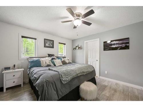 46, 224002 Township Road 654, Rural Athabasca County, AB - Indoor Photo Showing Bedroom