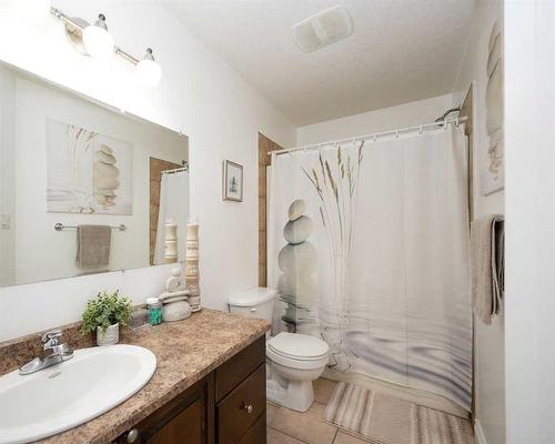 46, 224002 Township Road 654, Rural Athabasca County, AB - Indoor Photo Showing Bathroom